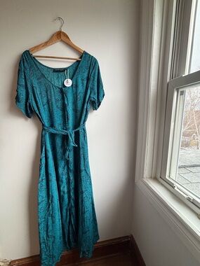 Flowy Teal Paisley Maxi Dress